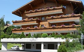 Garni Hotel des Alpes by Bruno Kernen